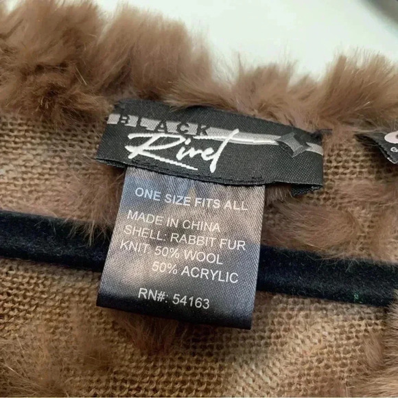 Black Rivet brown rabbit fur poncho - Picture 3 of 4